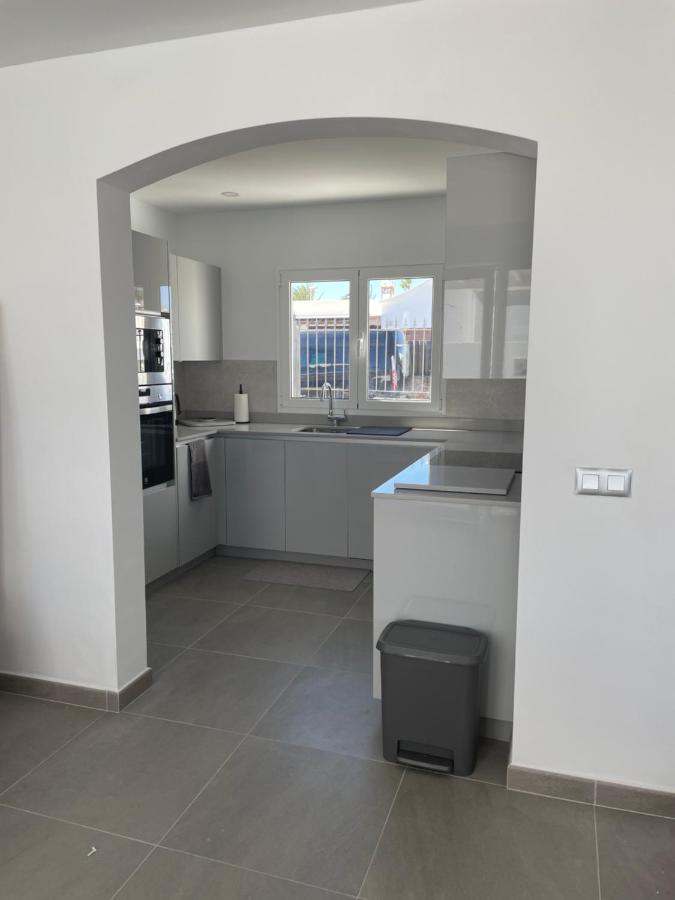 Villa Luisa Puerto Del Carmen Пуэрто дель Кармен Экстерьер фото